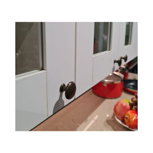 Ảnh thực tế của quả nắm tủ cổ điển Hafele 122.07.130